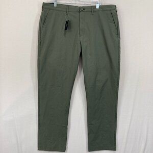 New J. Crew Mens Flex size 38 x 32 Straight Leg Stretch Tech Pants Preppy